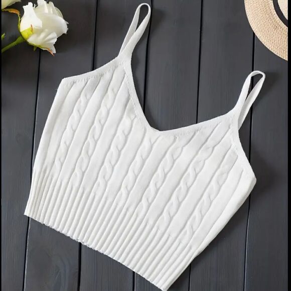 🎄Knitted Cami Crop Top - Picture 1 of 5